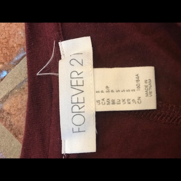 Casual Top with High Side Slits - Picture 4 of 4